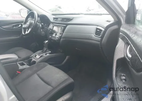 2019 Nissan Rogue Sv z USA, uszkodzony, nr VIN JN8AT2MT8KW252353